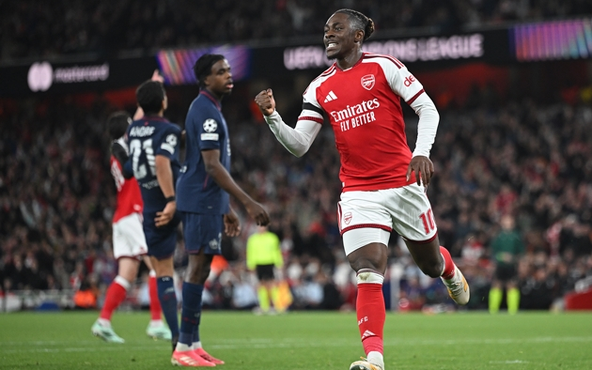 Arsenal thắng trận thứ hai liên tiếp tại Cúp C1 châu Âu Hình ảnh thi đấu trận đấu: Arsenal thắng trận thứ hai liên tiếp tại Cúp C1 châu Âu