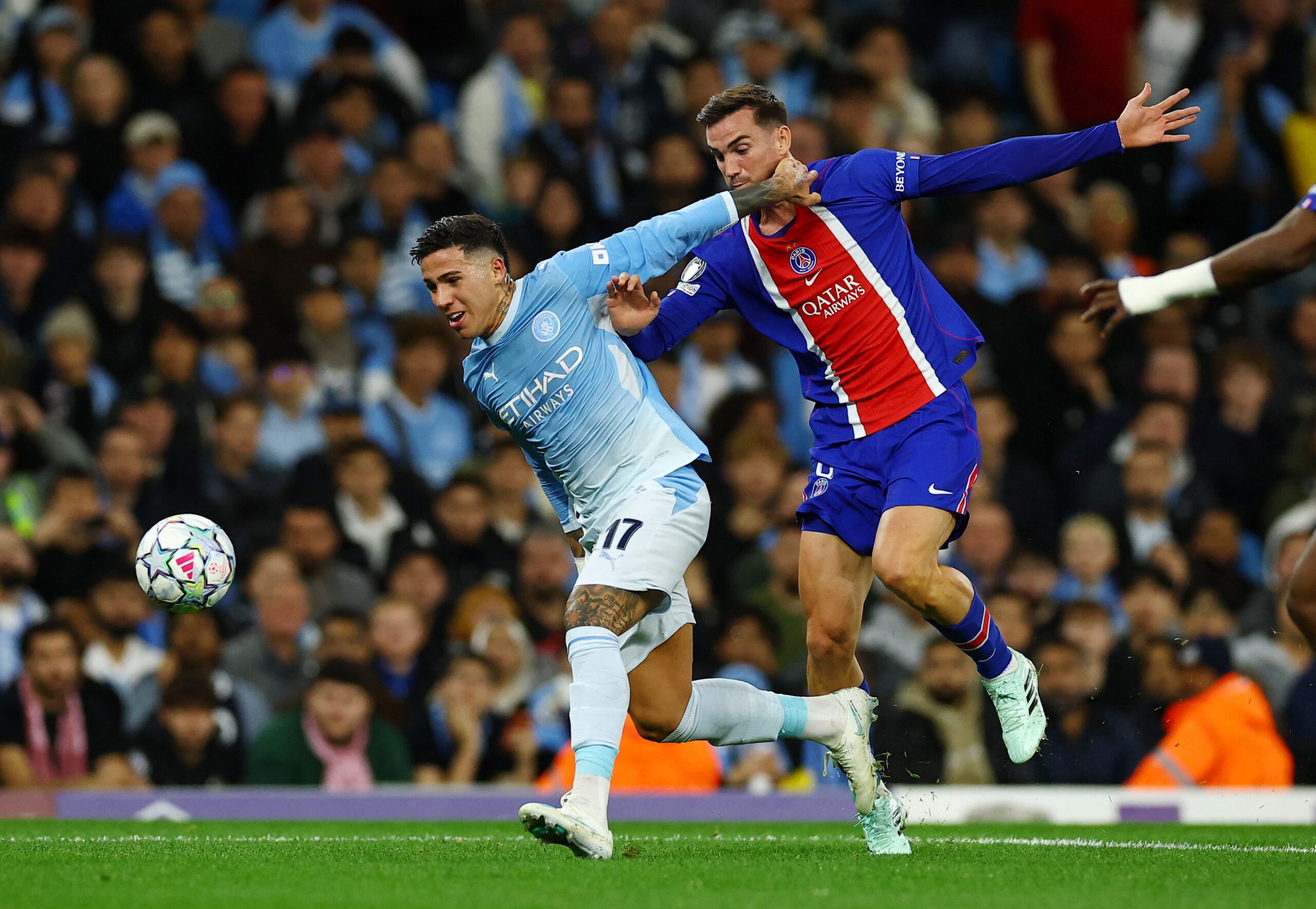 Hệ thống chiến thuật của Luis Enrique và giá trị của Fabia... Tình huống thi đấu trong phần hệ thống chiến thuật của Luis Enrique và giá trị của Fabian Ruiz