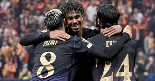 Lamine Yamal và những thống kê siêu khủng tại Champions League Hình ảnh thi đấu trận đấu: Lamine Yamal và những thống kê siêu khủng tại Champions League
