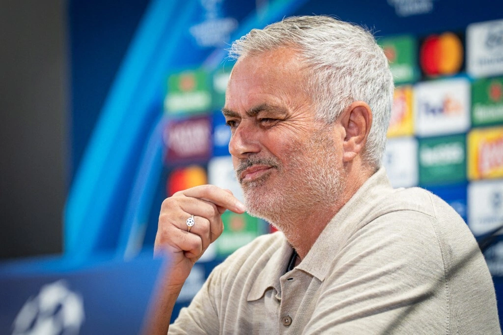Mourinho úp mở lý do tẩy chay họp báo tại La Liga gây tranh cãi Hình ảnh thi đấu trận đấu: Mourinho úp mở lý do tẩy chay họp báo tại La Liga gây tranh cãi