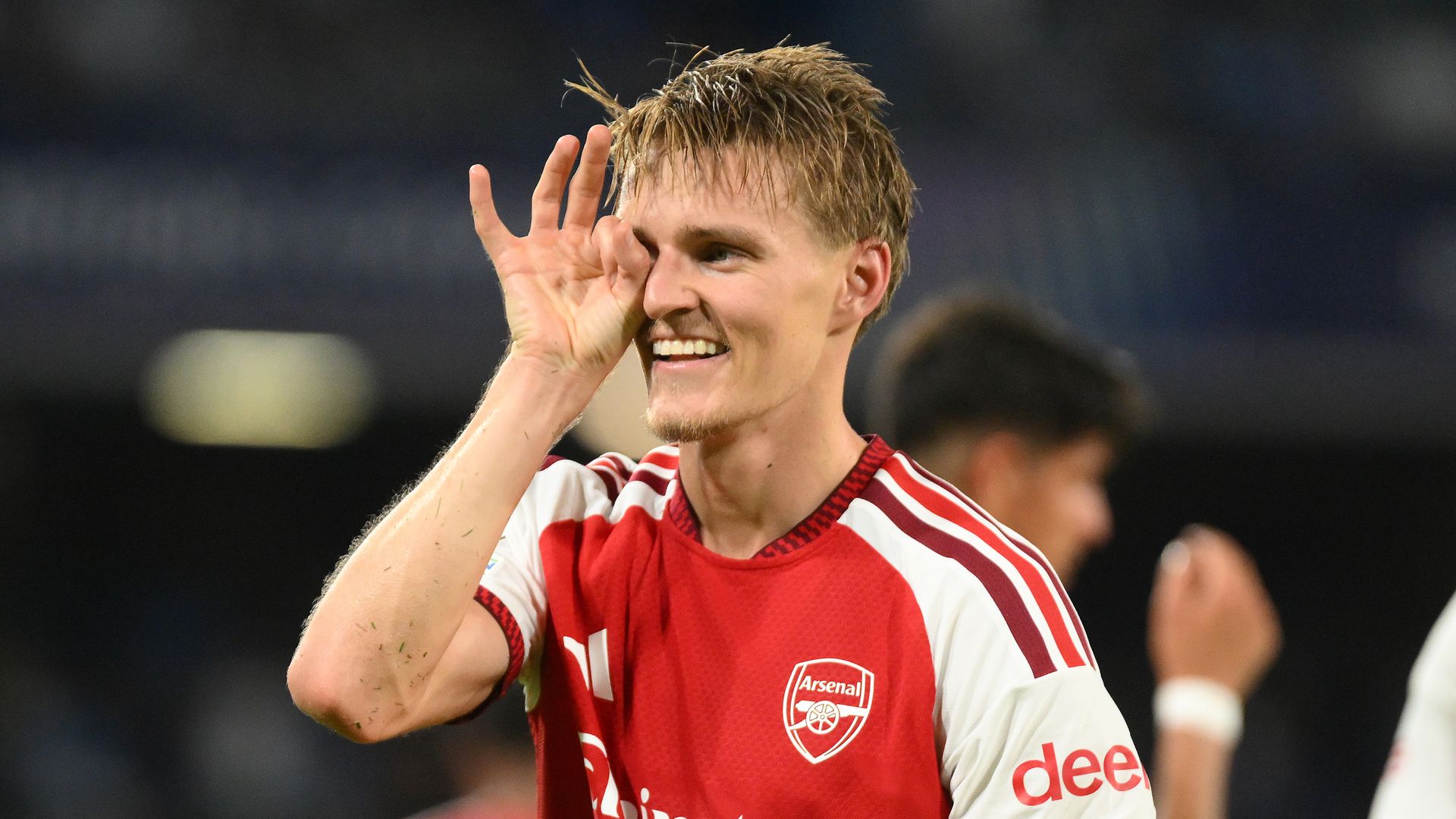 Sức mạnh của Arsenal và đà thăng hoa tại đấu trường châu Âu Hình ảnh diễn biến sức mạnh của Arsenal và đà thăng hoa tại đấu trường châu Âu